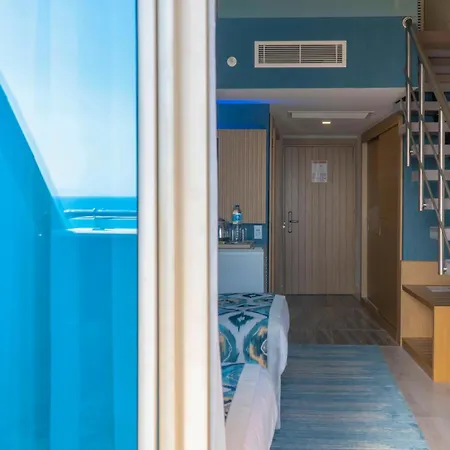 Hotel Royal Wings