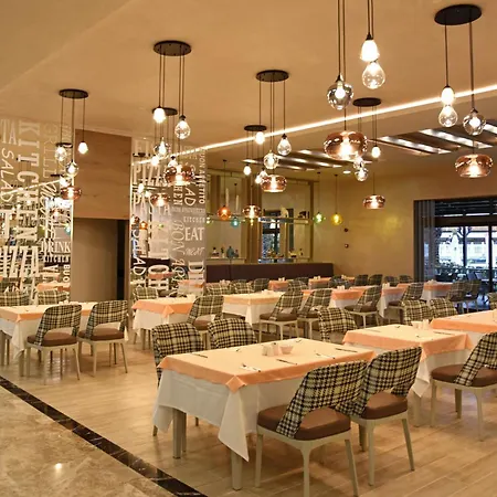 Hotel Royal Wings