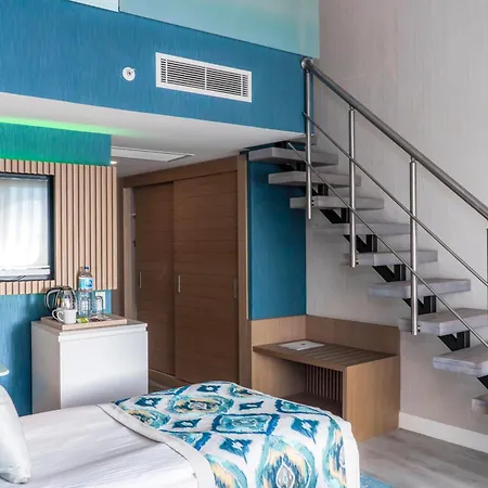 Hotel Royal Wings 5*