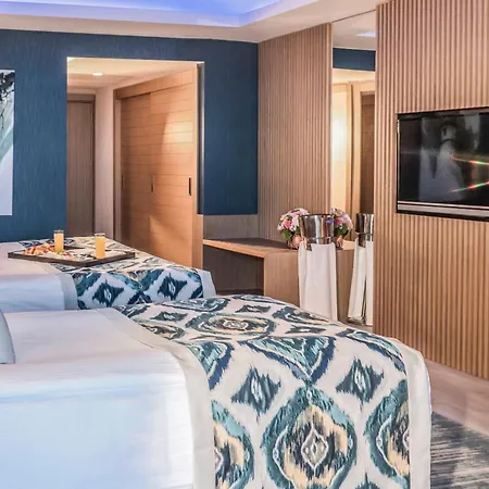 Hotel Royal Wings
