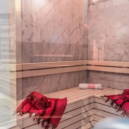 Szálloda Royal Wings 5*