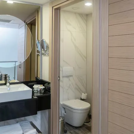 Royal Wings Antália