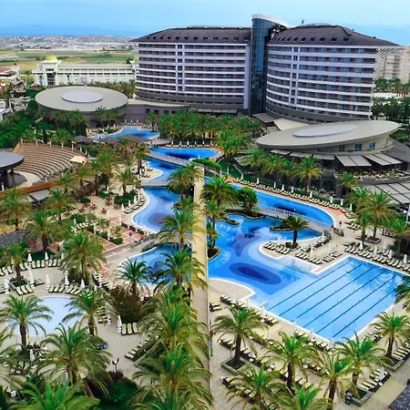 Royal Wings Hotel 5*